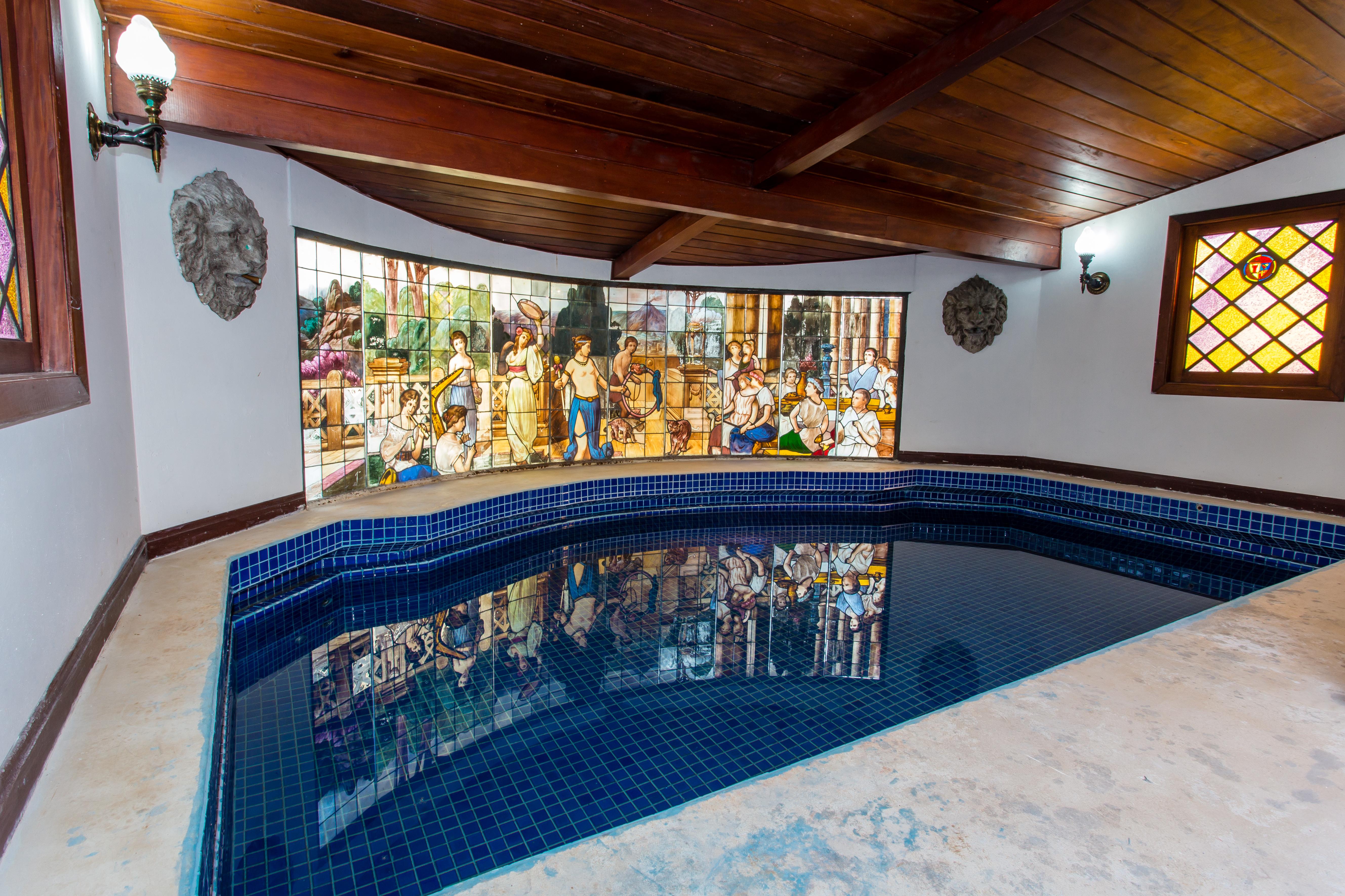 Hotel Castelo Nacional Inn Campos Do Jordao Dış mekan fotoğraf